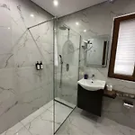 Beachfront With Private Pool By Monika Experiences Villa Golem (Tirana)