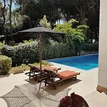 Beachfront With Private Pool By Monika Experiences Villa