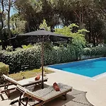 Beachfront With Private Pool By Monika Experiences Villa *