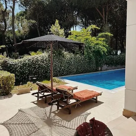 Beachfront With Private Pool By Monika Experiences Willa