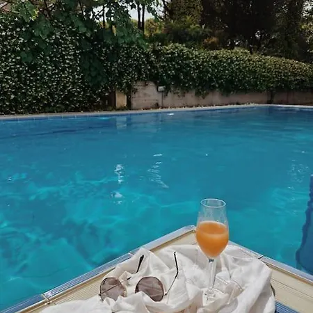 Beachfront With Private Pool By Monika Experiences Vila Golem (Tirana)