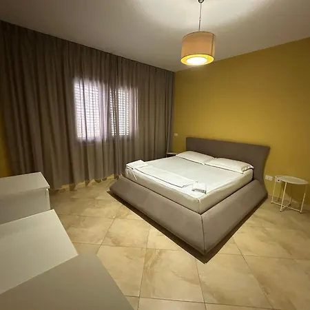 Beachfront With Private Pool By Monika Experiences Vila *