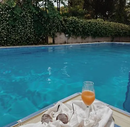 Beachfront With Private Pool By Monika Experiences Villa Golem (Tirana)