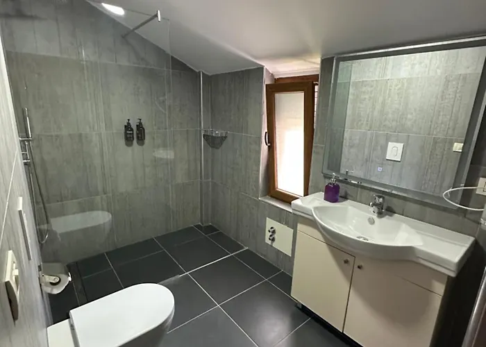 Villa Beachfront With Private Pool By Monika Experiences Golem (Tirana)